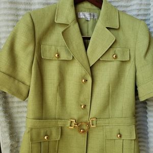 size 8 Tahari Arthur 2 pieces